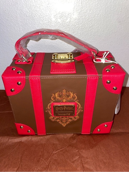 Loungefly Handbags - Loungefly Harry Potter Hogwarts Express Luggage Trunk Crossbody Bag